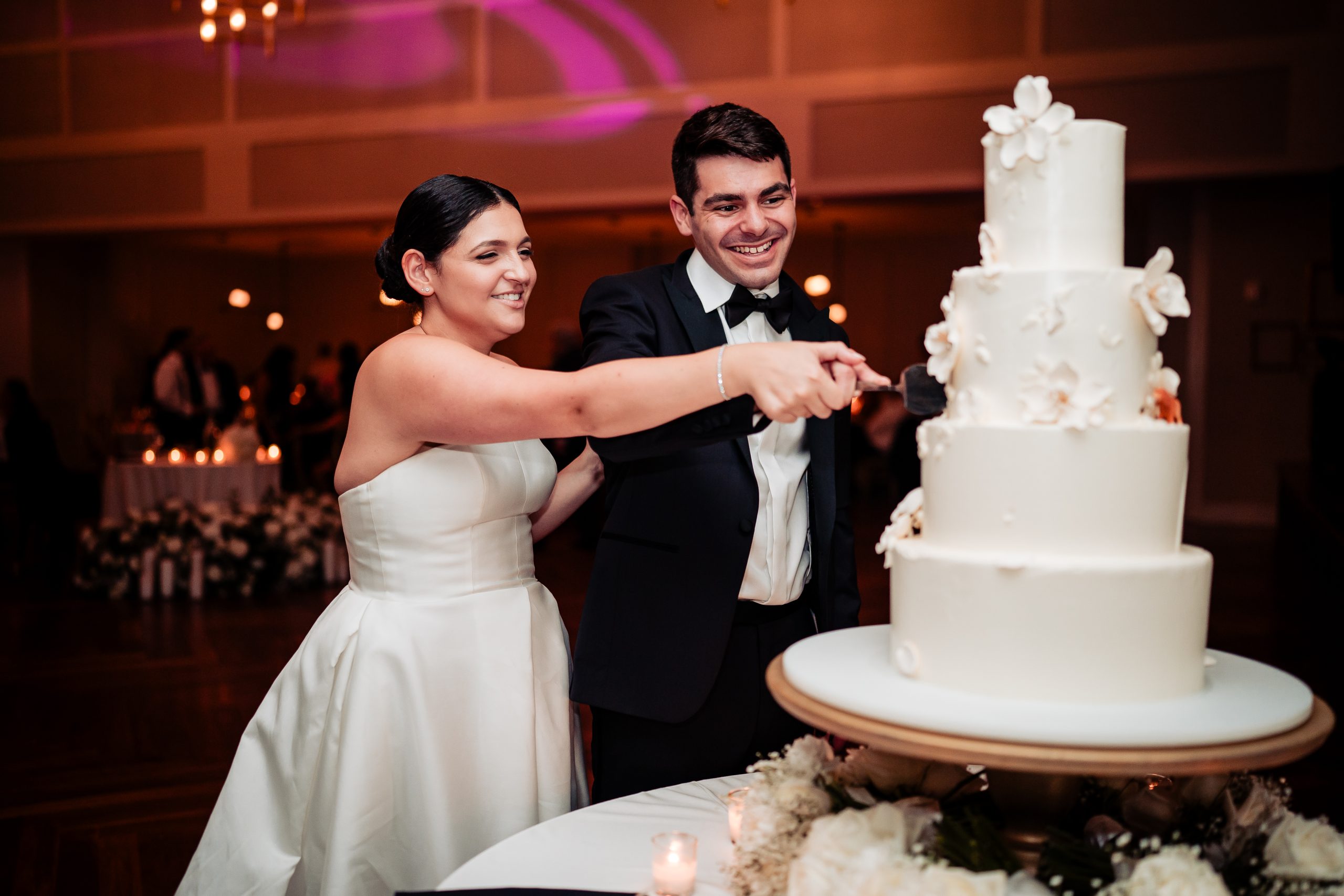 Robin Reeves Tyler Robin & Tyler | The Lucy by Cescaphe - New Pace Weddings